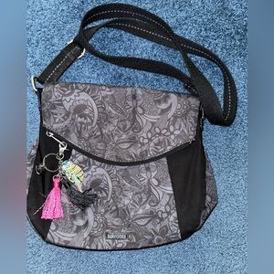 Sakroots Artist Circle Crossbody